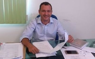 Em nota, prefeito de Fundão vê equívoco na denúncia do Ministério Público e garante que contratação de Fundação obedeceu a Lei de Licitações