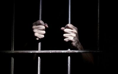 Pesquisa desmente versão de que ‘a polícia prende e a Justiça solta’ e revela que 37% dos réus submetidos a prisão provisória não são condenados a prisão no Brasil
