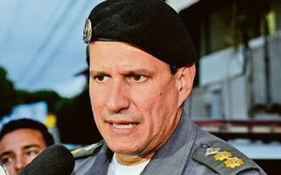 COMANDANTE DO CPOM SUSPEITA DE “MÁ-FÉ” DE OFICIAL-MÉDICO EM ALGUNS CASOS E RECOMENDA PERMUTA DAS “PEÇAS” LICENCIADAS: Mais de 500 policiais militares estão de licença médica no Espírito Santo