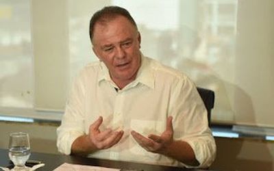 “O PAPEL DA POLÍTICA É O PAPEL DE SE PRODUZIR JUSTIÇA E QUALIDADE DE VIDA”: Criador do Estado Presente, Renato Casagrande anuncia pré-candidatura a governador do Espírito Santo