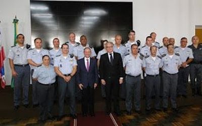 GOVERNO IGNOROU TAMBÉM ADVERTÊNCIAS DAS ASSOCIAÇÕES DE CLASSE DOS MILITARES CAPIXABAS: Há quatro meses, Alto Comando da PM alertou o governador Paulo Hartung e o secretário André Garcia sobre a insati