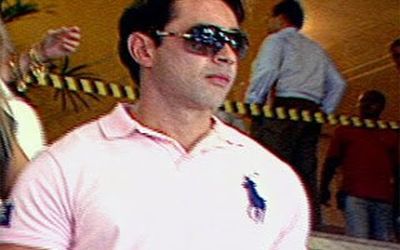 ADRIANO SCOPEL PODE TER PASSAPORTE E CNH SUSPENSAS E AINDA RESPONDER A PROCESSO NA RECEITA FEDERAL: Justiça intima empresário a cumprir sentença e pagar R$ 19 mil a oficina