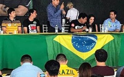 Em palestra no Espírito Santo, pastor Silas Malafaia pede aos cristãos que votem em candidatos que tenham compromisso com a família