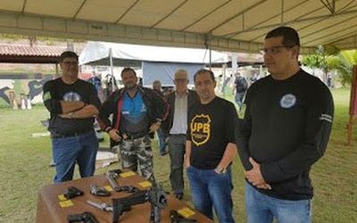 Os campeões de tiro da 2ª Etapa do Campeonato Brasileiro de IPSC Handgun disputada no Estande do Sindipol/ES