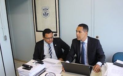 TRIBUNAL DE JUSTIÇA DECLARA QUE GOVERNADOR DESCUMPRE A CONSTITUIÇÃO AO DEIXAR DE CONCEDER REAJUSTES SALARIAIS POR PERDA INFLACIONÁRIA: Vitória obtida pelo Sindipol vai beneficiar mais de 82 mil servid