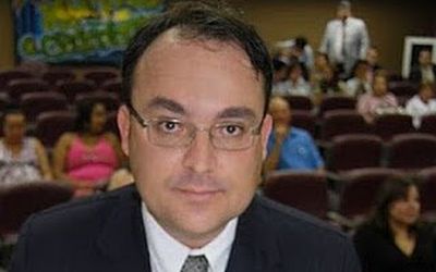 Cobrança de pedágio para turistas no Espírito Santo é inconstitucional, afirma defensor público