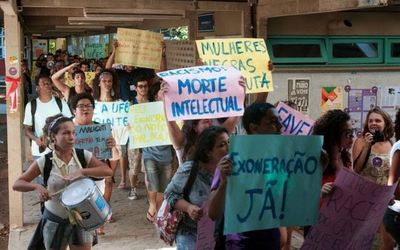Em primeira mão: Professor universitário acusado de racismo já foi condenado a pagar indenização de R$ 12 mil por “ridicularizar, humilhar e desrespeitar” servidora da Ufes