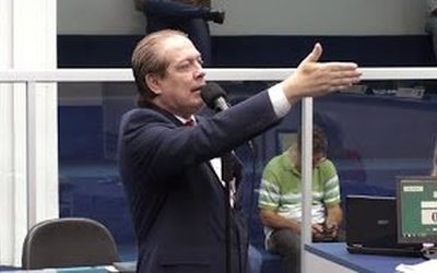 LEI DO VEREADOR HELIOSSANDRO INSTITUI   “PROGRAMA DE COMBATE AO ASSÉDIO SEXUAL NO TRANSPORTE COLETIVO DE VILA VELHA”: Empresas de ônibus vão ter que criar Ouvidoria para ouvir denúncias das vítimas