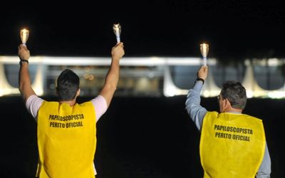 Presidente Dilma veta projeto de lei dos peritos papiloscopistas  e categoria pode entrar em greve