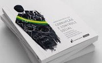Promotores de Justiça capixabas lançam livros que atacam a corrupção no Brasil