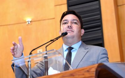 Assembleia Legislativa aprova PEC de Bruno e mais de 1,5 mil pedagogos vão ter direito a duas cadeiras no Espírito Santo