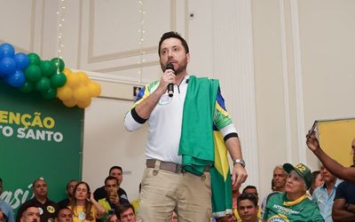 Moraes revoga medidas cautelares e determina retirada de tornozeleira de Armandinho Fontoura