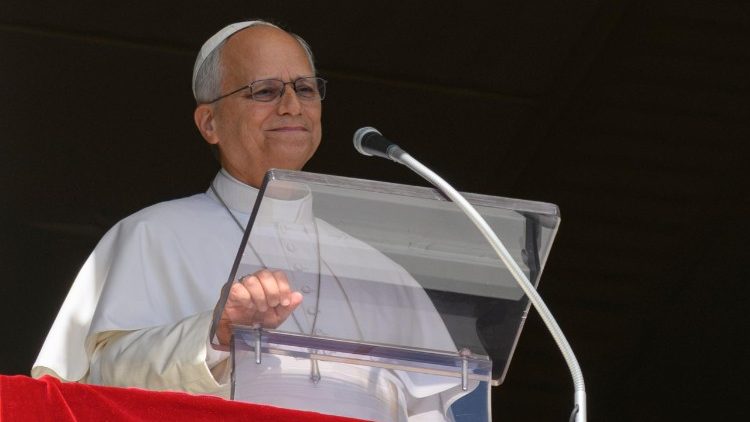 Papa vai se submeter a cirurgia para retirar módulo no pulmão