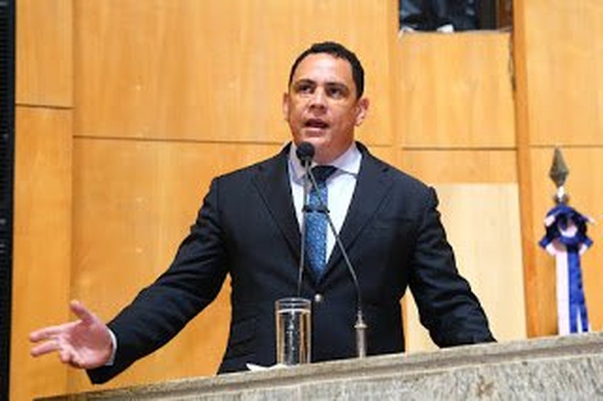 DA VITÓRIA FALA DE SEUS PLANOS PARA A CÂMARA FEDERAL E RELEMBRA OS BASTIDORES DA “GREVE” NA POLÍCIA MILITAR: “Hartung usou serviçais para espalhar mentiras e desferir ódio sobre os policiais”