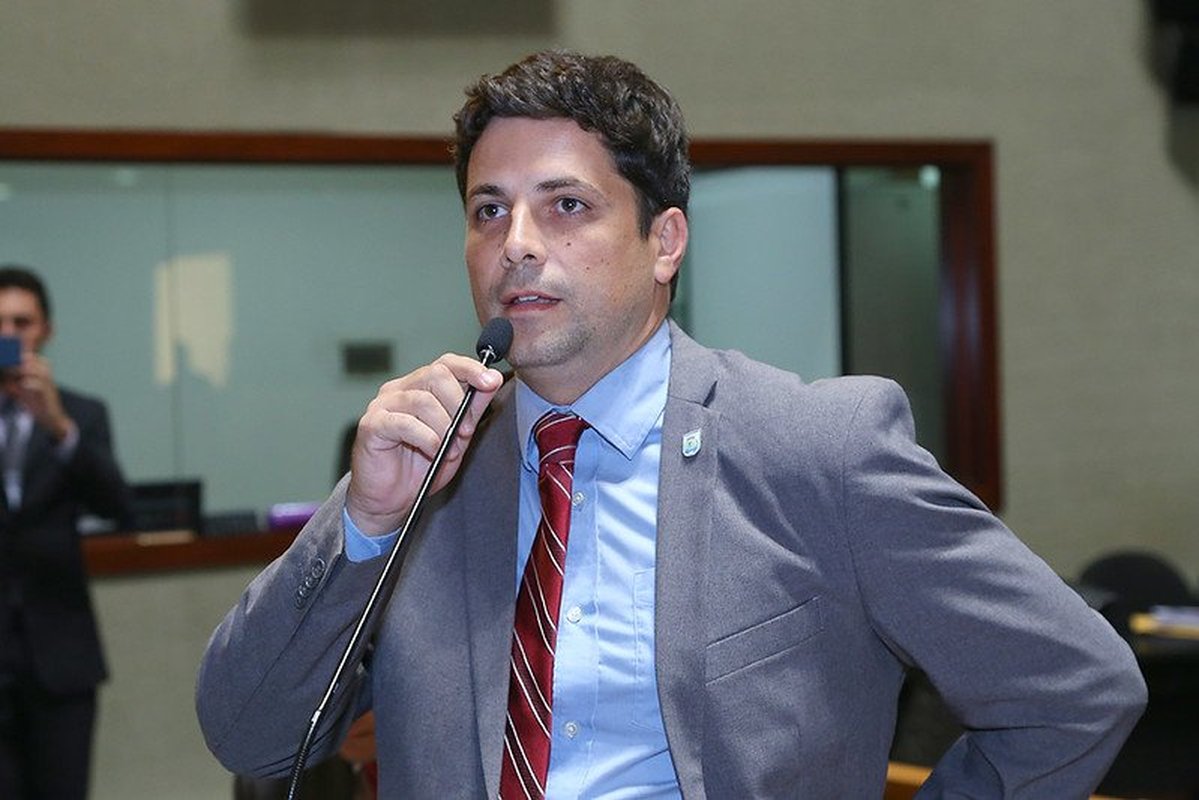Ex-deputado, Carlos Von pode pegar até 8 anos de prisão por denunciação caluniosa no Espírito Santo
