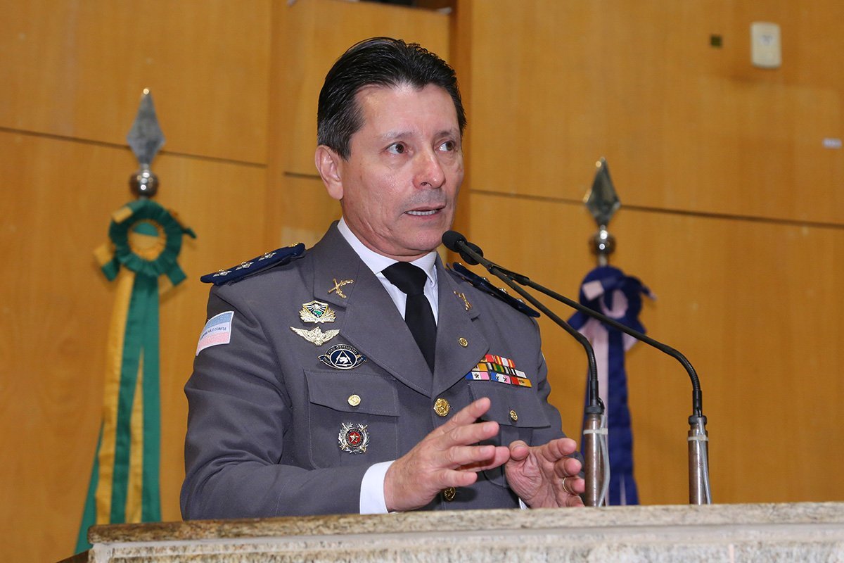 Deputado Capitão Assumção agora ensina guardas municipais a darem porrada em pichadores