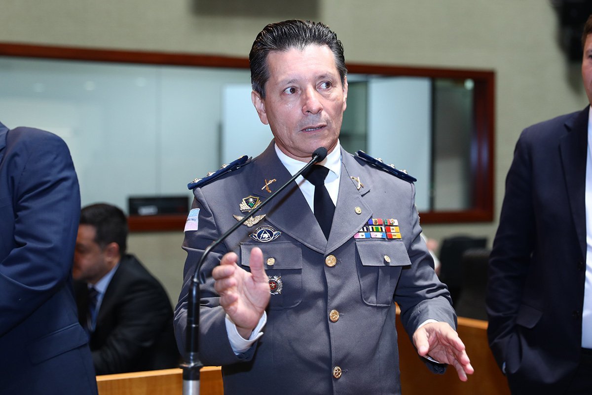 Deputado vai à Justiça para obrigar governador a acabar com isolamento social no Espírito Santo