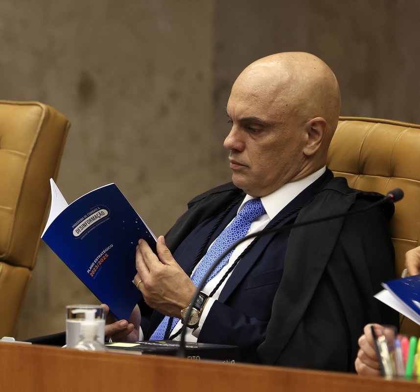 'UM DOS PLANOS ERA ME PRENDER E ENFORCAR APÓS O GOLPE', AFIRMA ALEXANDRE DE MORAES