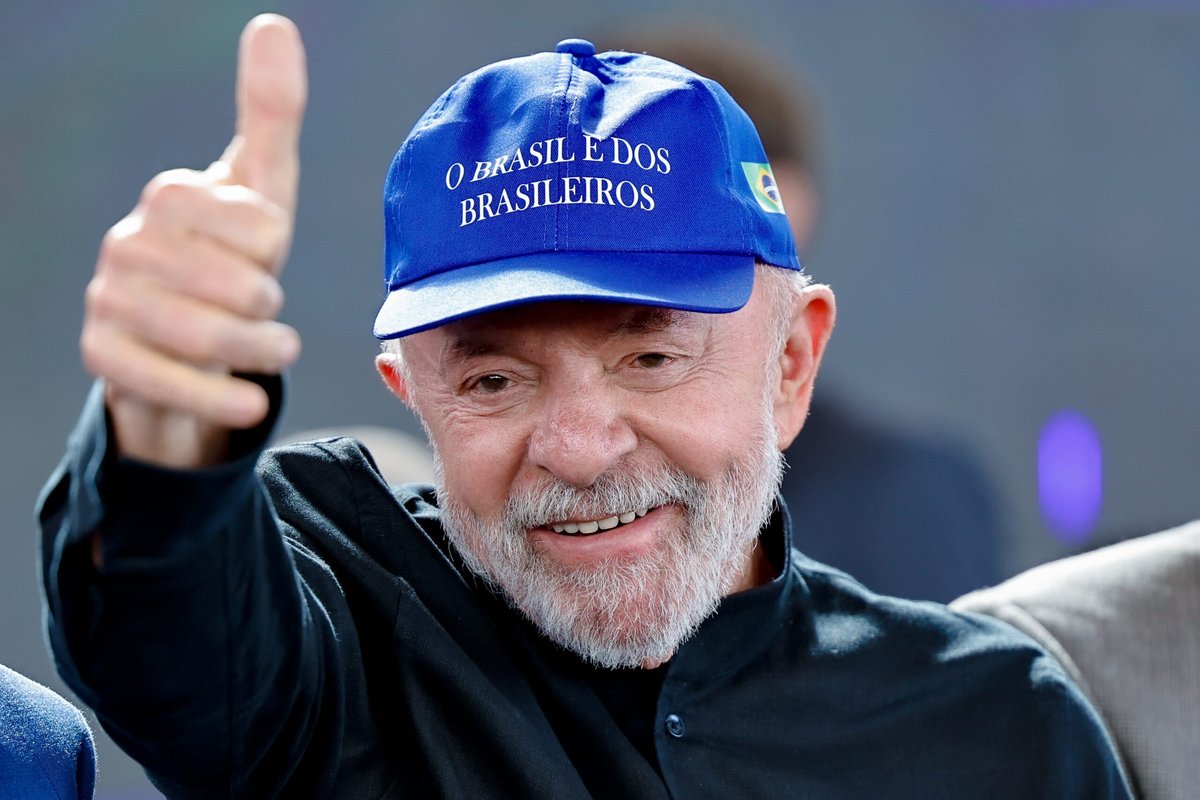 FEITIÇO VIROU CONTRA O FEITICEIRO: ‘Tarifaço’ de Trump melhora a aprovação de Lula, diz Quaest