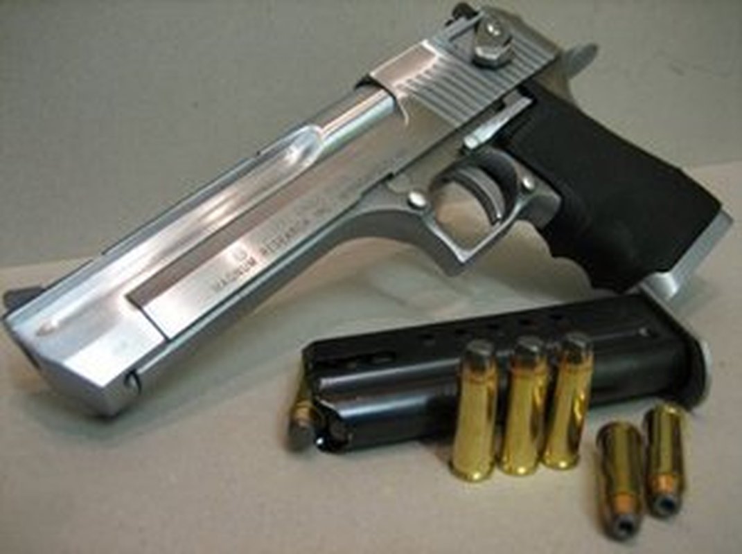 Policiais vão poder adquirir armas de calibres pontos 357 e 45
