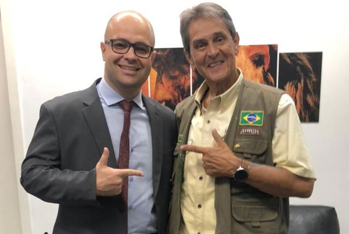 Poderoso chefão do PTB que indicou vice de Manato, Roberto Jefferson se desculpa com prostitutas por comparação à ministra do STF e ameaça Alexandre de Moraes