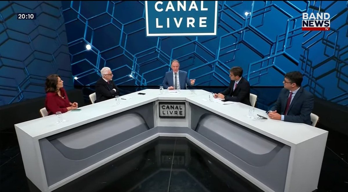 Governador Renato Casagrande participa do Programa Canal Livre, da TV Bandeirantes