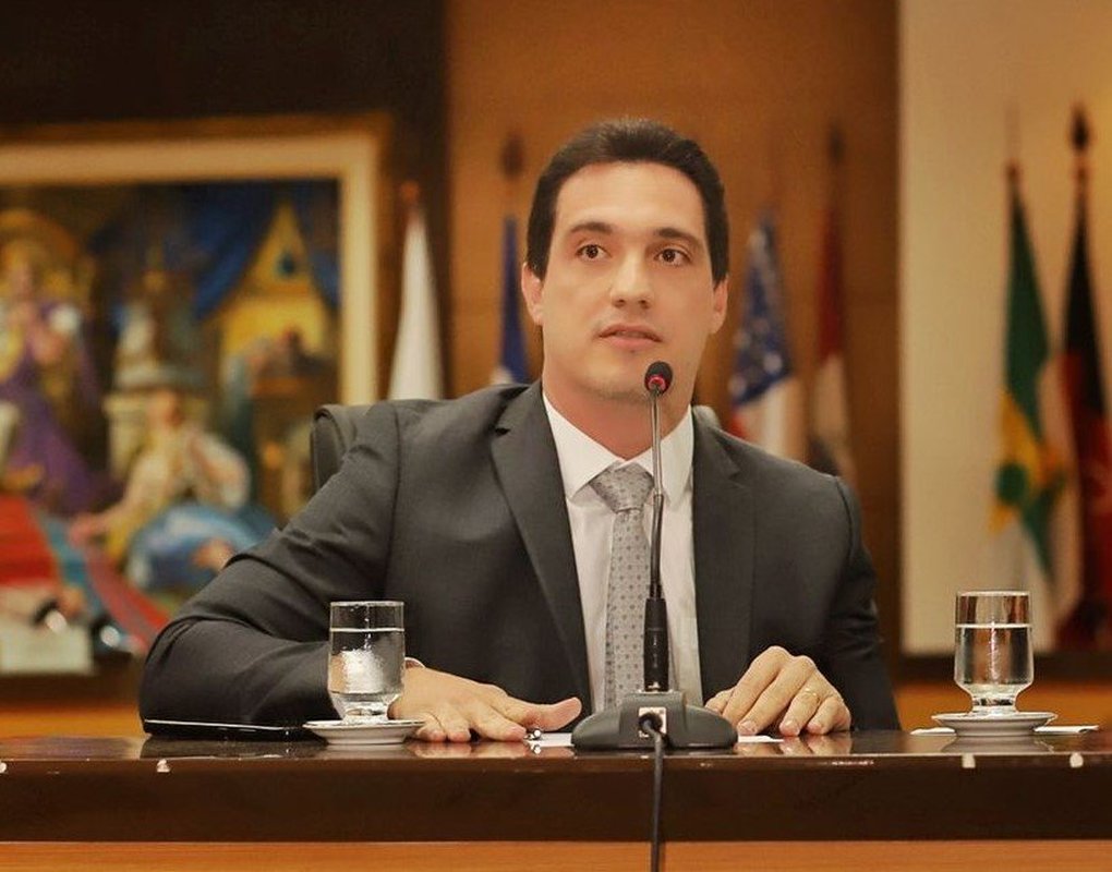 Alberto Nemer afirma que “é muito cedo, precipitado e até desrespeitoso” falar de eleições na OAB e defende gestão de Rizk Filho