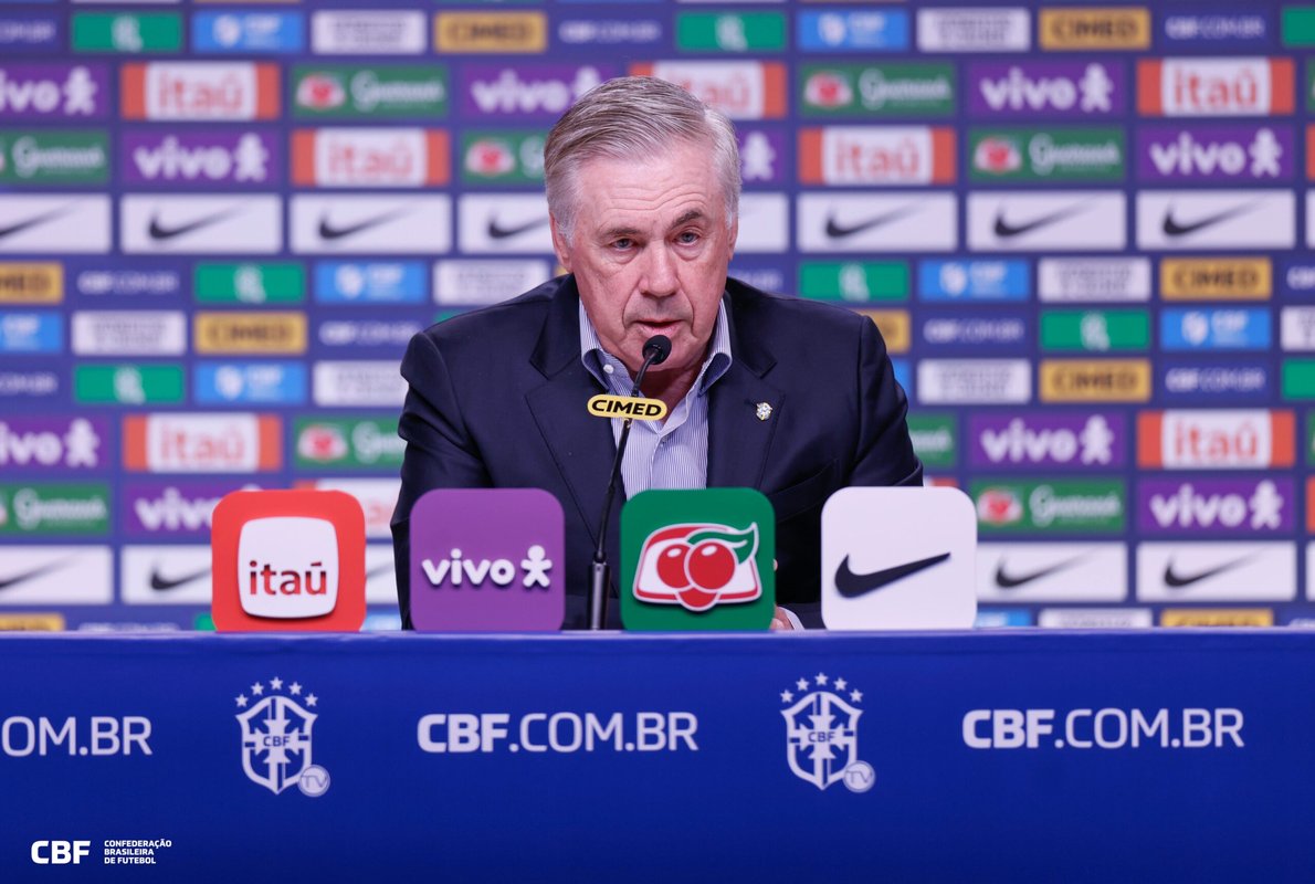 Ancelotti deixa Neymar de fora e justifica convocados de Palmeiras e Flamengo: "Prioridade é a Seleção Brasileira"