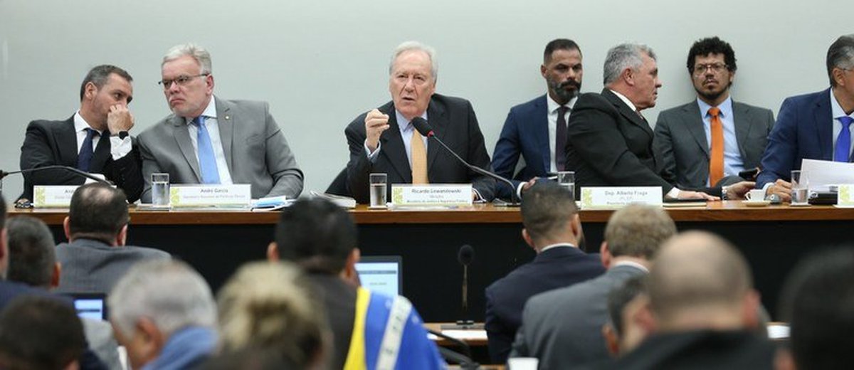 André Garcia vai coordenar ‘Comitê’ para enfrentar violação de direitos no sistema prisional brasileiro