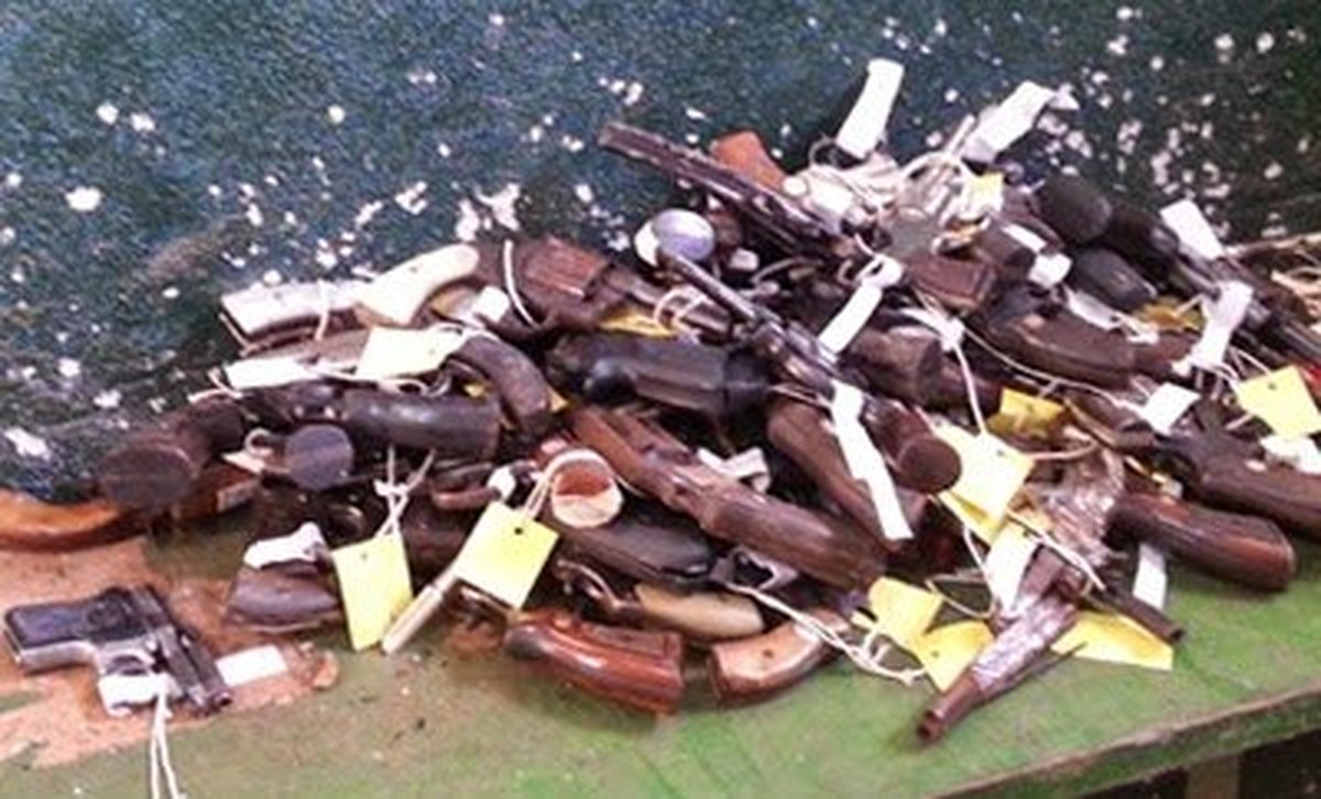 Polícias, Exército e Tribunal de Justiça recolhem e destroem mais de mil armas que estavam nos Fóruns Criminais do Espírito Santo