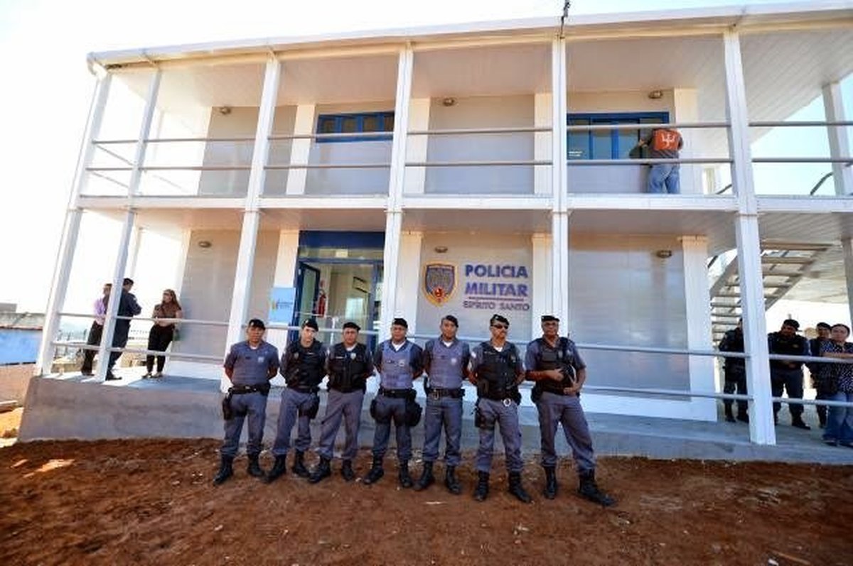 Antigo cemitério clandestino do tráfico em Vitória vira unidade da Polícia Militar: “A presença da polícia aqui é para trazer a paz”, afirma governador Renato Casagrande