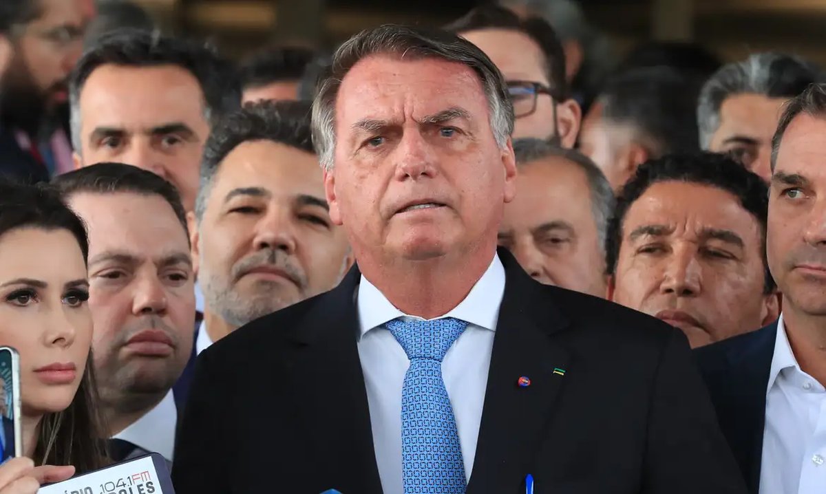 5 X 0: BOLSONARO VIRA RÉU POR TRAMA GOLPISTA