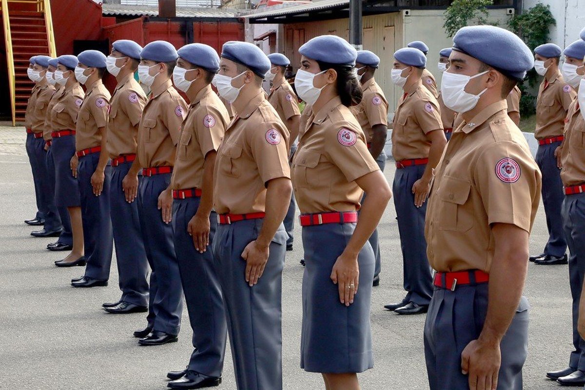 Uma justa homenagem aos novos soldados do Corpo de Bombeiros Militar do Espírito Santo