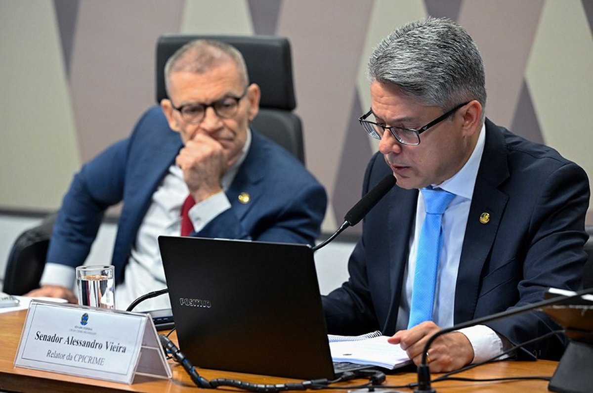 Senadores rejeitam indiciamento de ministros do STF e do PGR e enterram a CPI do Crime Organizado