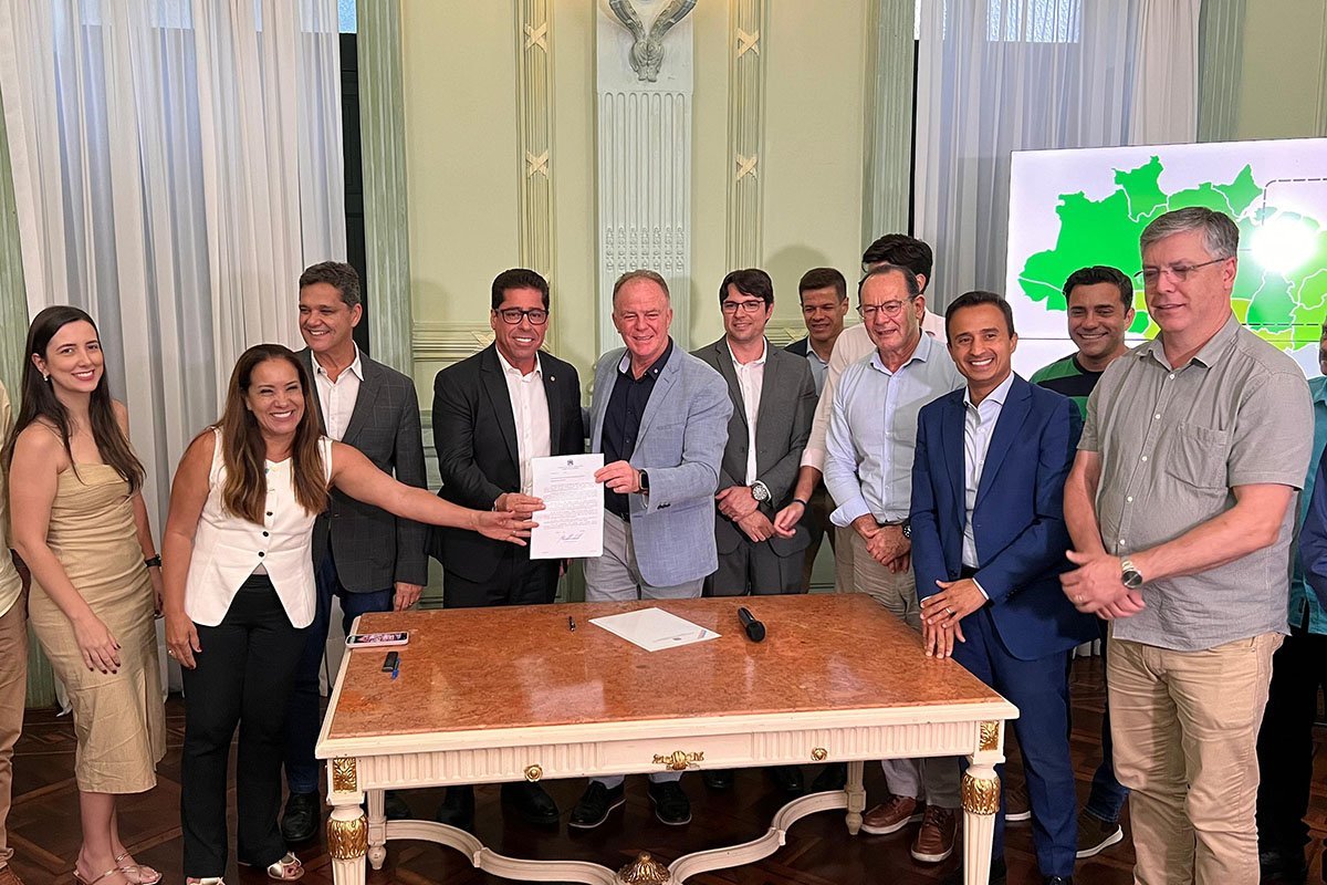 Governador assina Projeto de Lei para redução da alíquota do café conilon