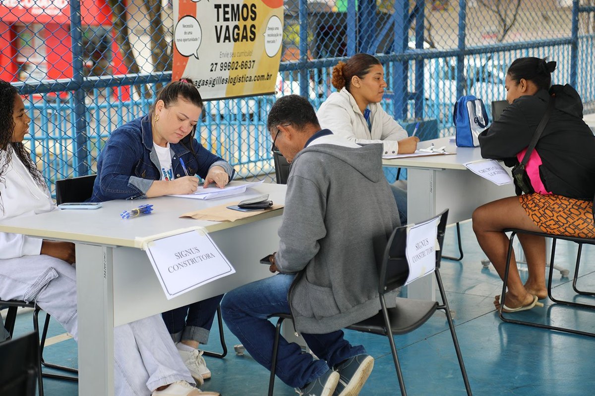 Desenvolvimento na Praça: mais de 1.500 vagas de emprego foram ofertadas em Nova Rosa da Penha