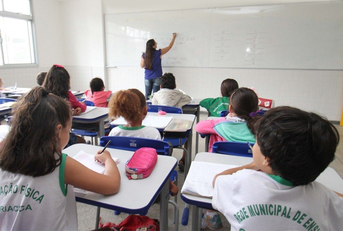 CRIANÇAS ALFABETIZADAS: Estado é o 4º do País e Cariacica alcança o dobro da média nacional