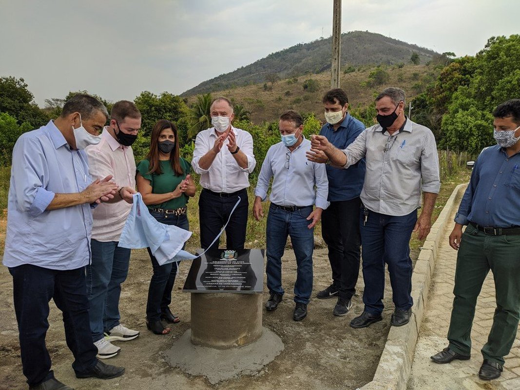 Governador entrega obras e anuncia novos investimentos em infraestrutura para região Norte do Estado
