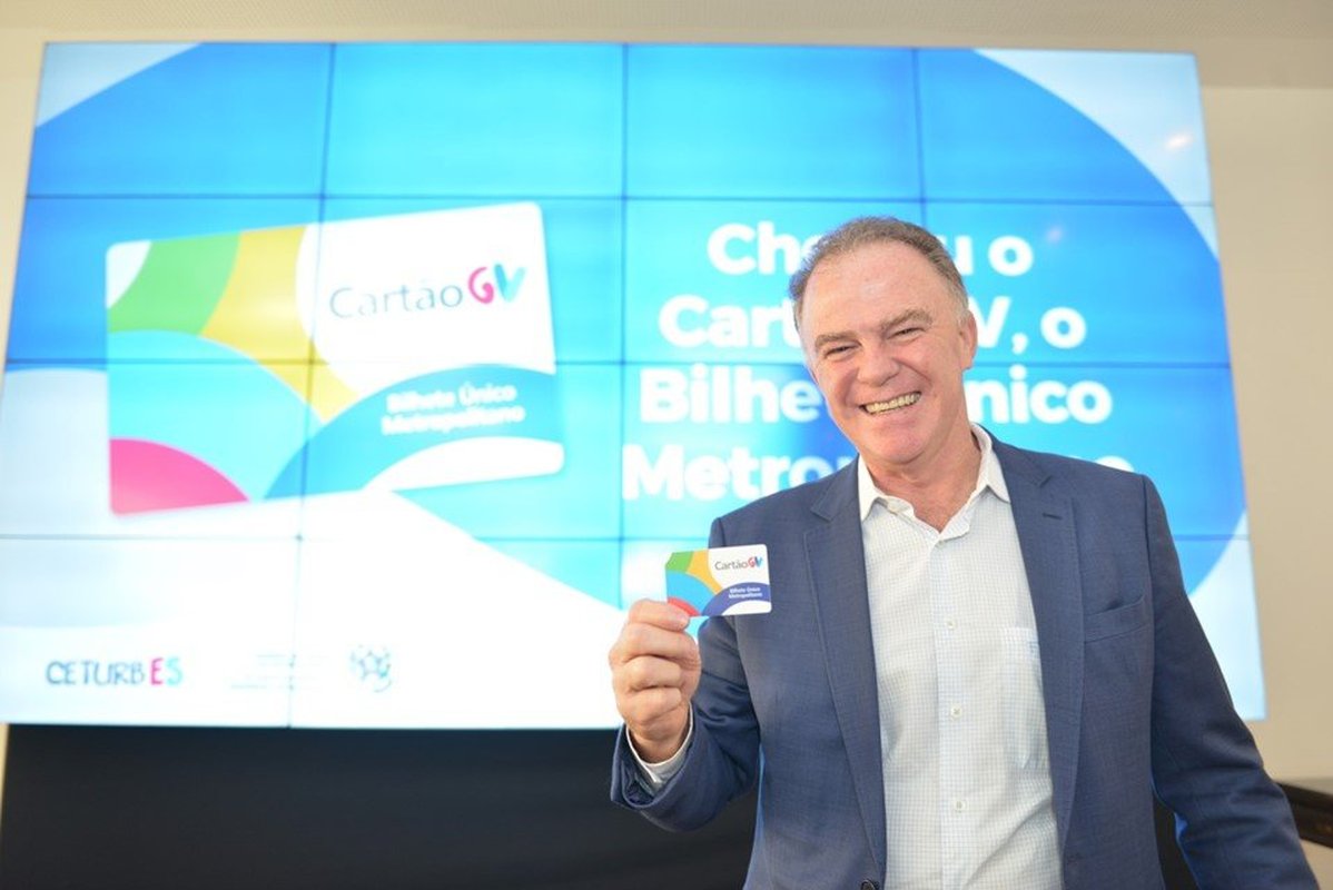 Transcol e ônibus de Vitória e Vila Velha passam a aceitar cartão único a partir de 1º de setembro, anuncia governador