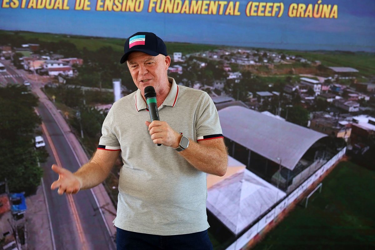 CERCO A BOLSONARO: Casagrande defende investigação e punição para quem tramou golpe de Estado