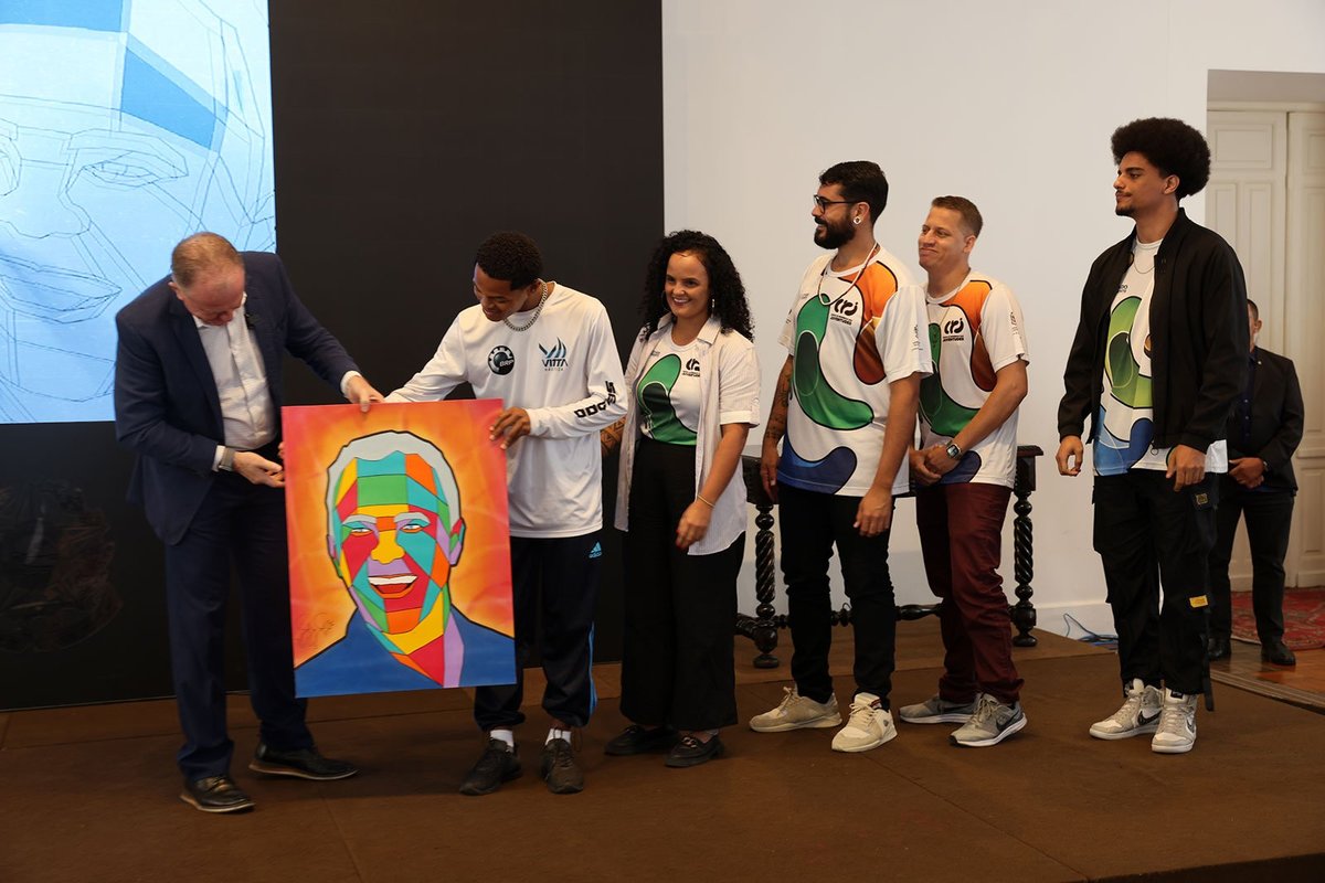 ESTADO PRESENTE: Governo capixaba lança programa de capacitação profissional para juventudes, o EmpregaJUV