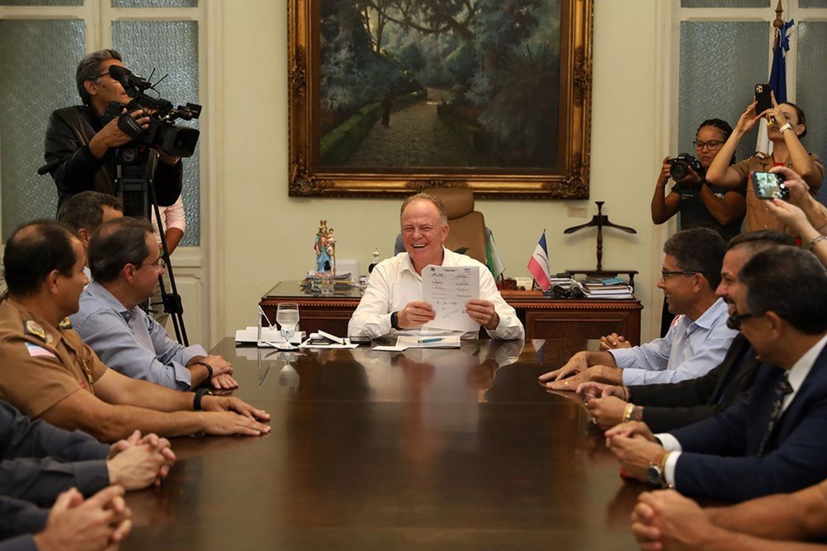 Governador anuncia obras em unidades militares para dar melhores condições de trabalho e proteção aos policiais
