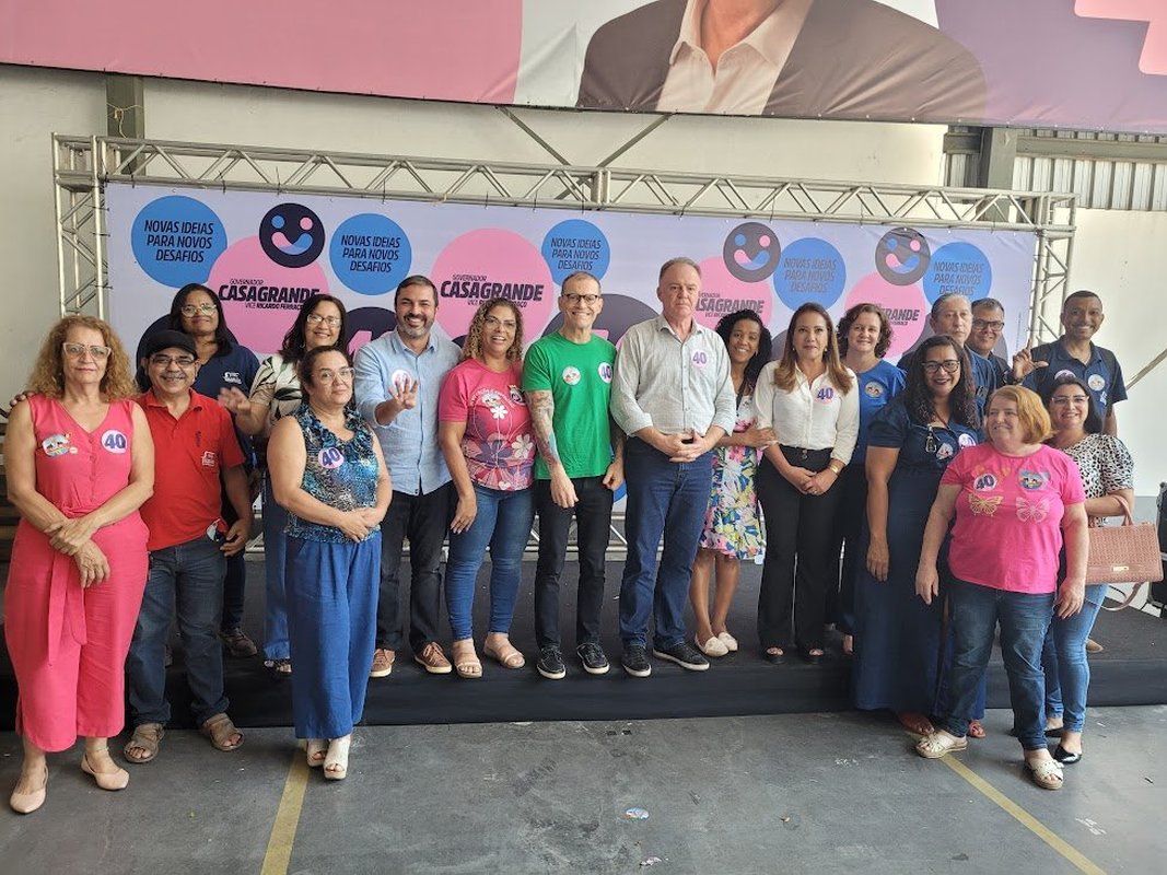 Casagrande garante piso da enfermagem para auxiliar e técnico a partir de janeiro de 2023