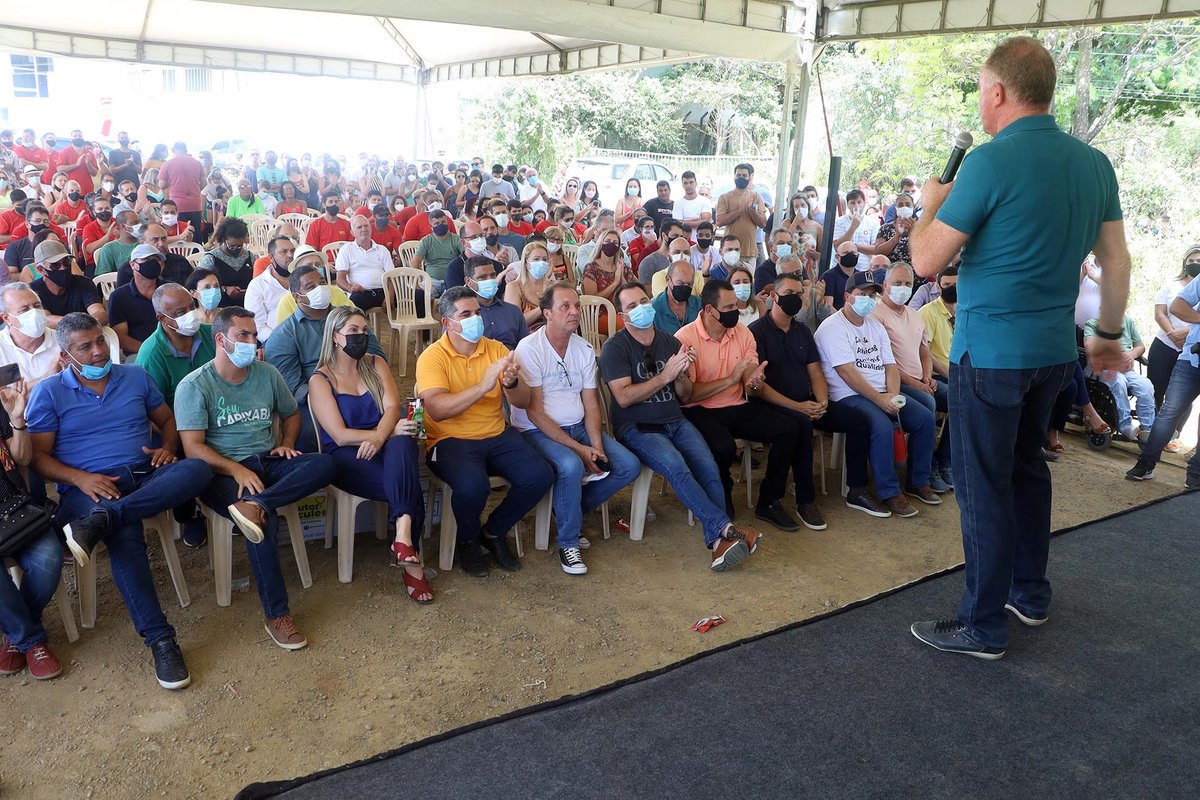 Casagrande e Tyago Hoffmann falam da importância do Micropolo Industrial de Piúma e visitam obras de contenção da erosão e restauração em Meaípe