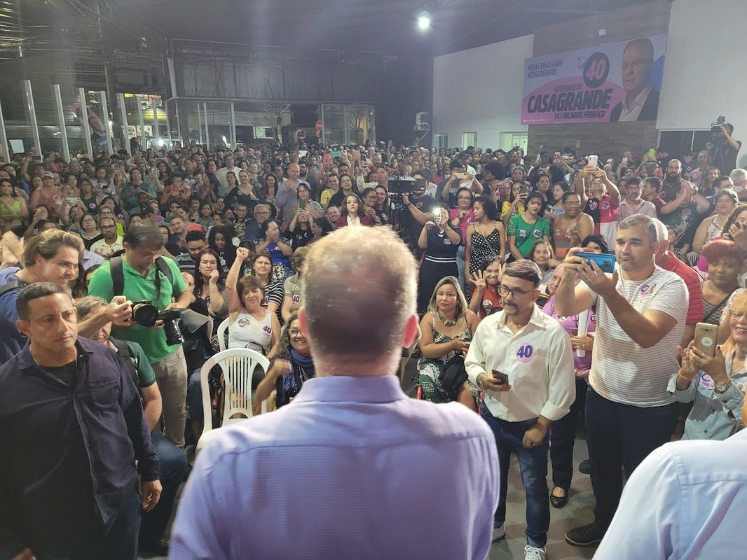 Profissionais da Educação do Espírito Santo fechados com Renato Casagrande