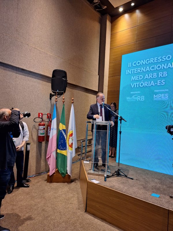 Governador defende a mediação para se alcançar a paz social e desafogar o Judiciário