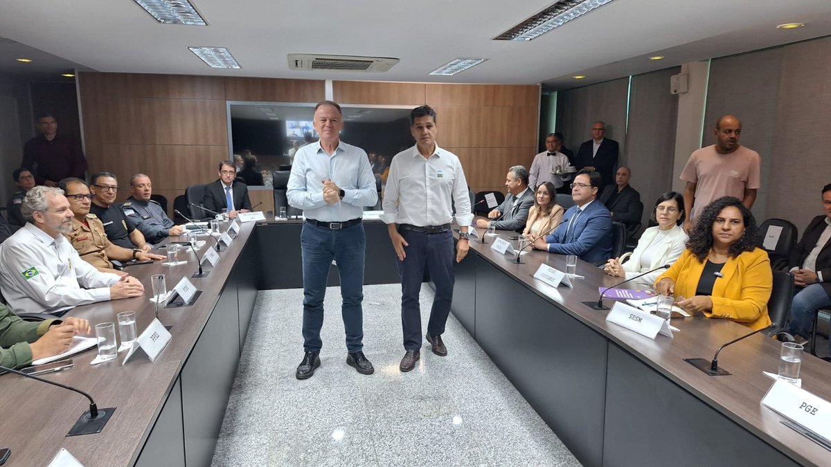 Governador dá nova missão a Ricardo Ferraço: coordenar o Estado Presente