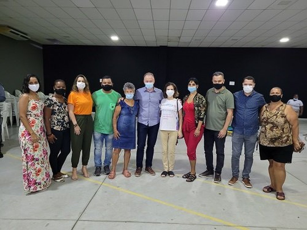 Estado Presente ocupa bairro de Vitória com ações sociais e população agradece