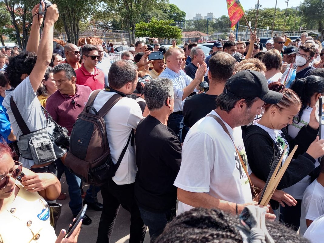 Casagrande busca apoio das lideranças políticas que deixaram de ter candidatos a governador