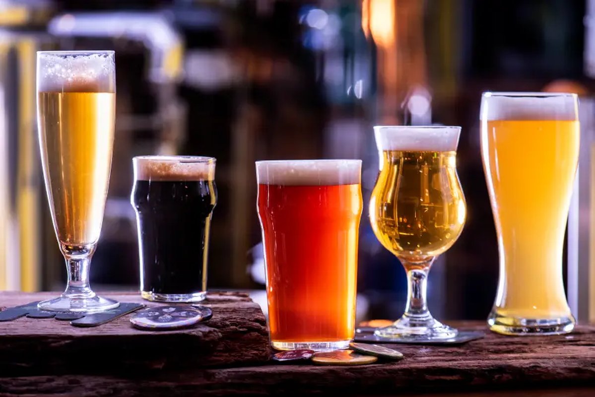 Pesquisa inédita da SoluCX traça perfil do consumidor de cerveja no Brasil